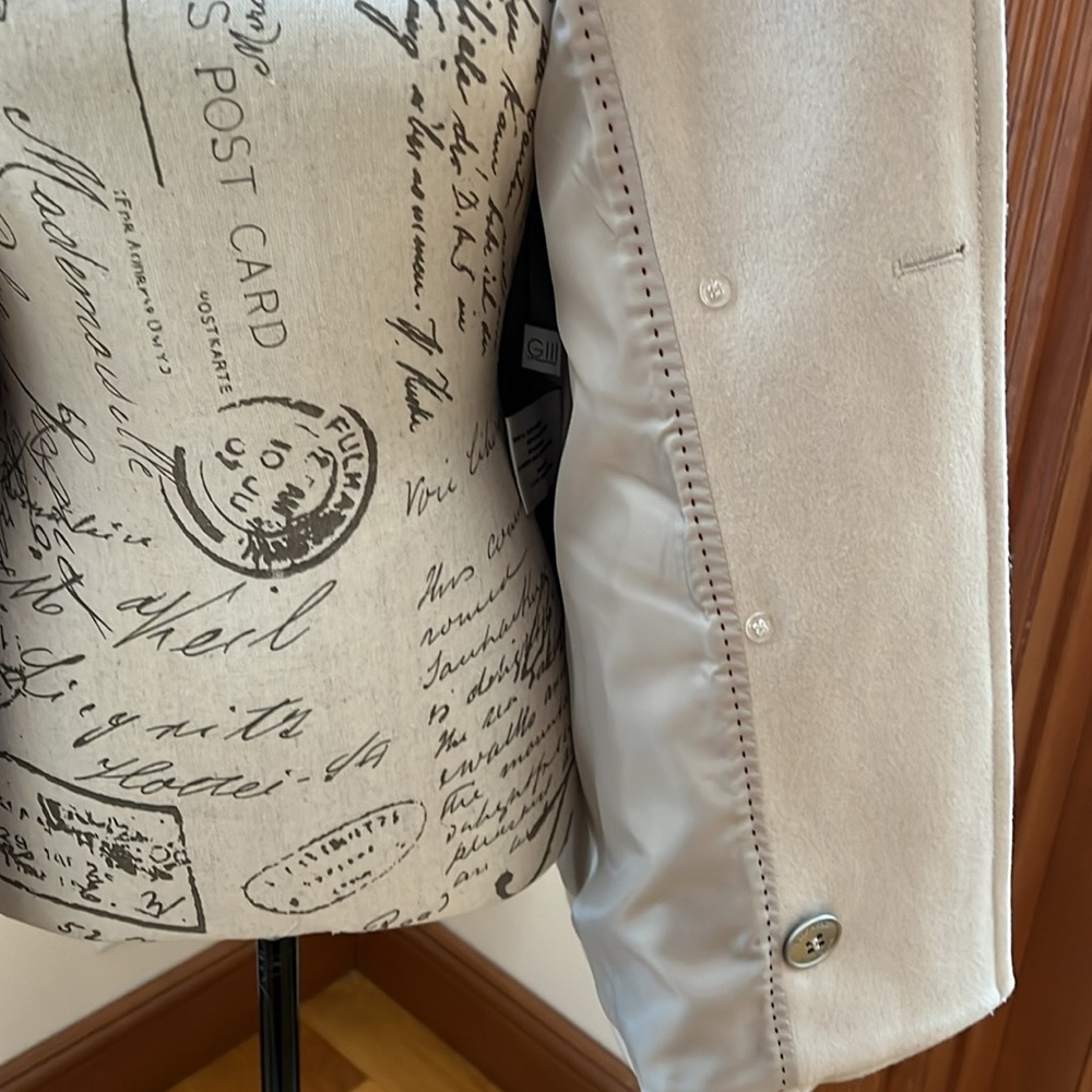 Kenneth Cole New York Like New Women’s Peacoat – Size 4 - Picture 9 of 11